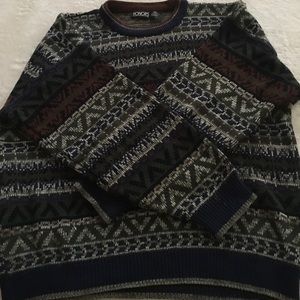 Honor sweater